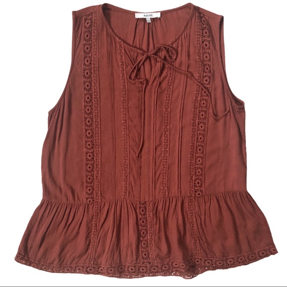 RO+DE Sleeveless Crochet Trim Sleeveless Boho Top - Picture 2 of 9